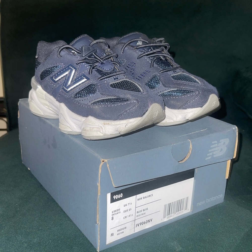 New Balance 9060